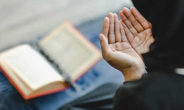 Isme Azam Ki Talash Urdu